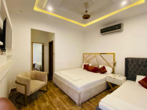 Royal Luxury Hotel Multan